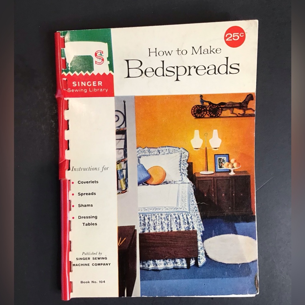 Vintage 1960 Singer Sewing Library Bedspread Guide